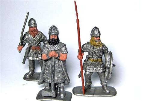 Plastic Toy Viking Figures 